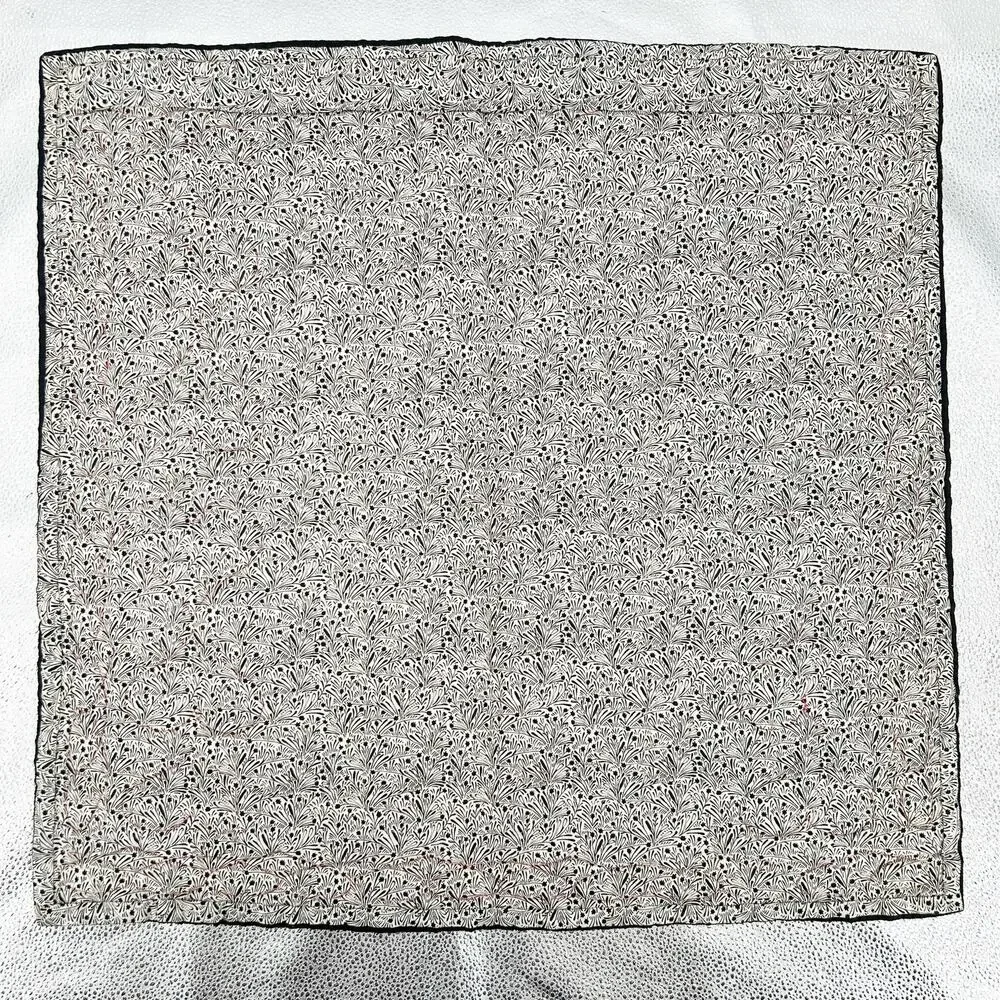 Love is Spoken Here Mother‎ Daughter Floral Girl Quote Checkered Fabric Wall Art